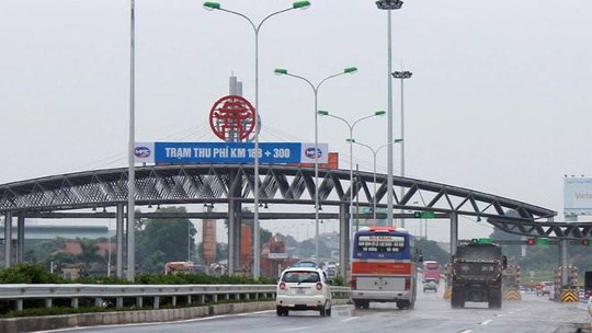 Tổng cục Đường bộ Việt Nam đề xuất tạm dừng thu phí ở tất cả các trạm BOT trong 3 ngày tết (Thời sự trưa 30/1/2019)