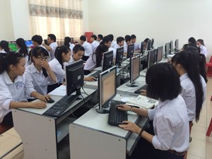 Những băn khoăn về việc thi Trung học phổ thông trên máy tính từ năm 2021 (4/10/2019)