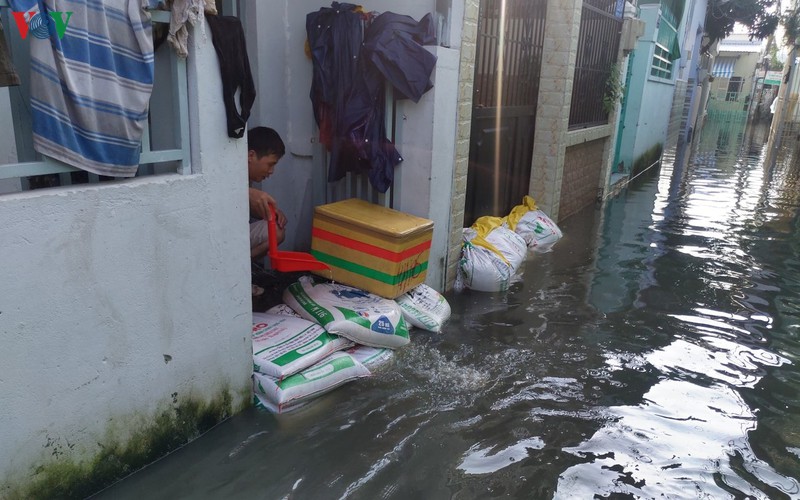 Giảm ngập úng tại thành phố Hồ Chí Minh: Cần cả giải pháp trước mắt và lâu dài (16/10/2019)