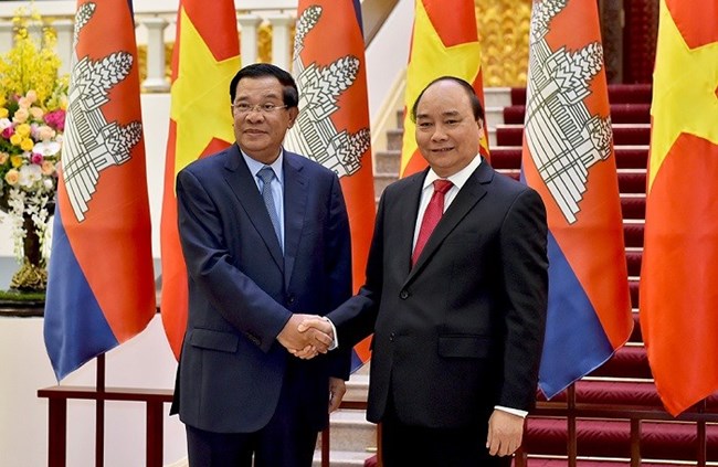 THỜI SỰ 6H SÁNG 4/10/2019: Thủ tướng Campuchia Samdech Techo Hun Sen bắt đầu thăm chính thức Việt Nam theo lời mời của Thủ tướng Nguyễn Xuân Phúc.