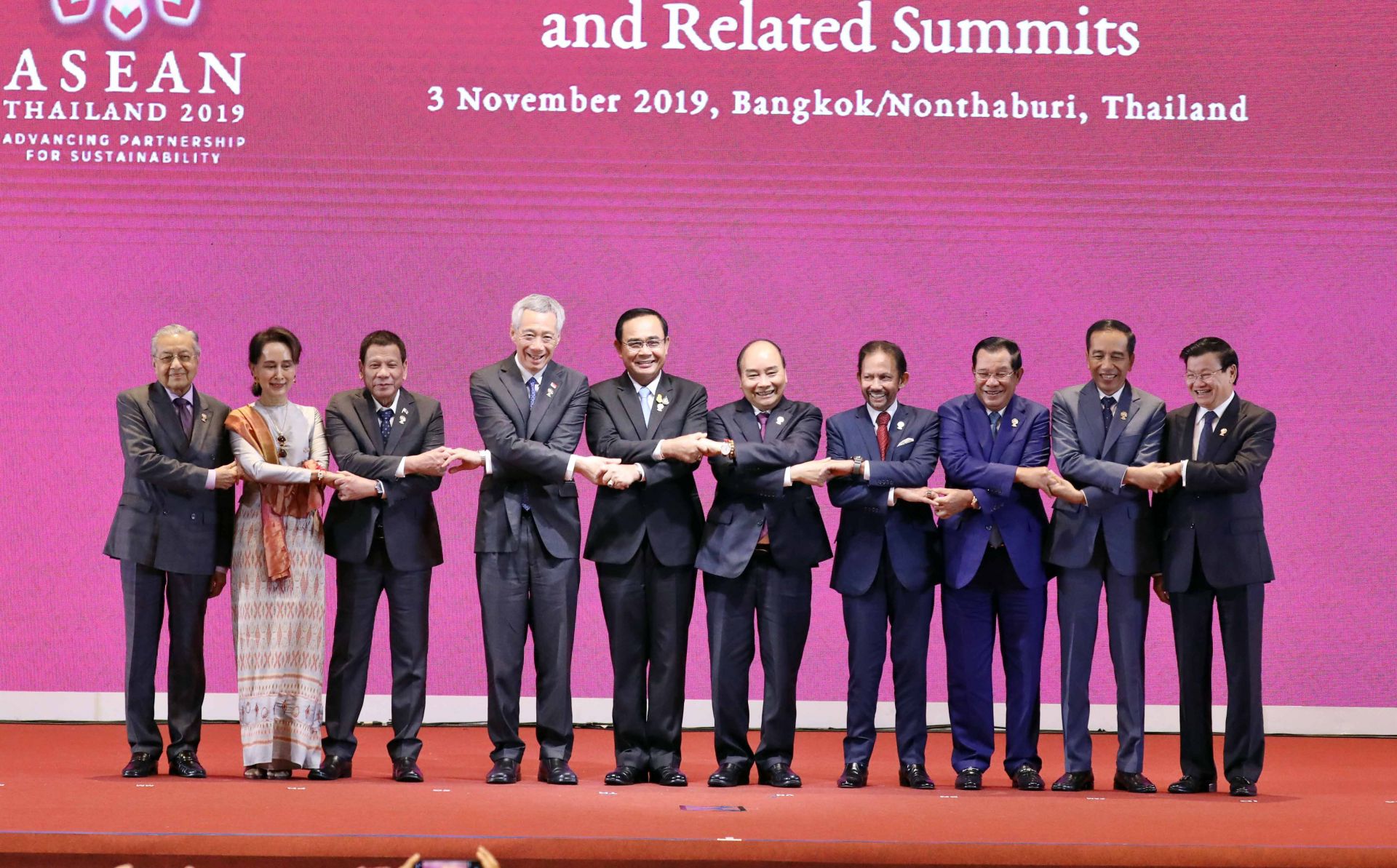 Nhìn lại Hội nghị cấp cao ASEAN lần thứ 35 và các hội nghị liên quan tại Bangkok, Thái Lan (6/11/2019)