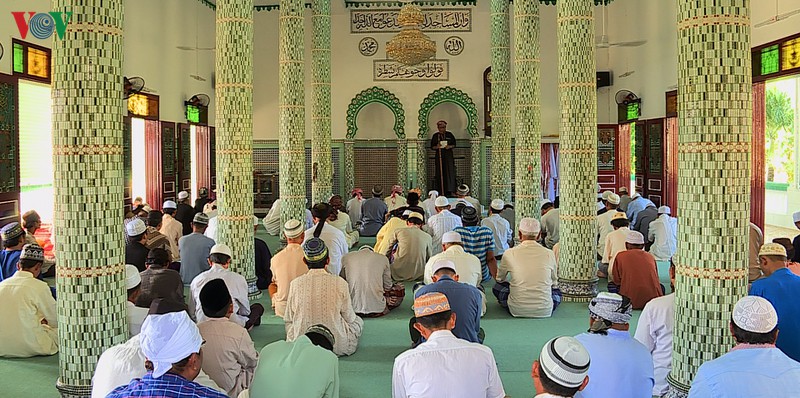 Lớp dạy Kinh koran ở thánh đường Hồi giáo (13/12/2019)