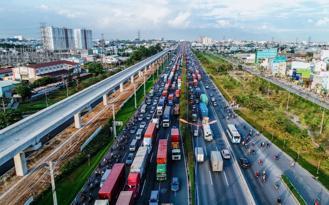 Vững tay lái, trọn niềm vui: Bàn luận công nghệ xe full Monocoque (13/2/2019)