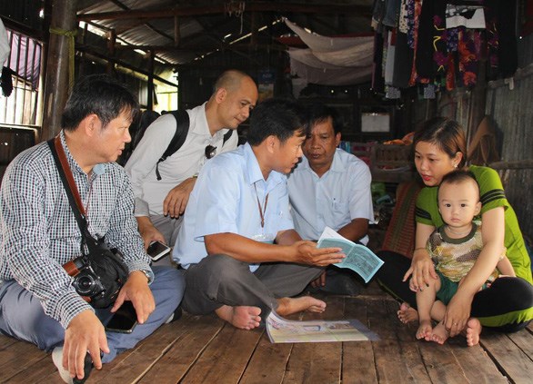 Người bác sĩ 13 năm gắn bó với bệnh nhân nghèo vùng sông nước (18/6/2019)