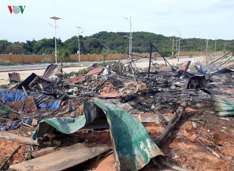 THỜI SỰ 12H TRƯA 16/6/2019: Cháy nổ lớn tại Cam Ranh- Khánh Hòa, 2 người thiệt mạng, 9 người bị thương.
