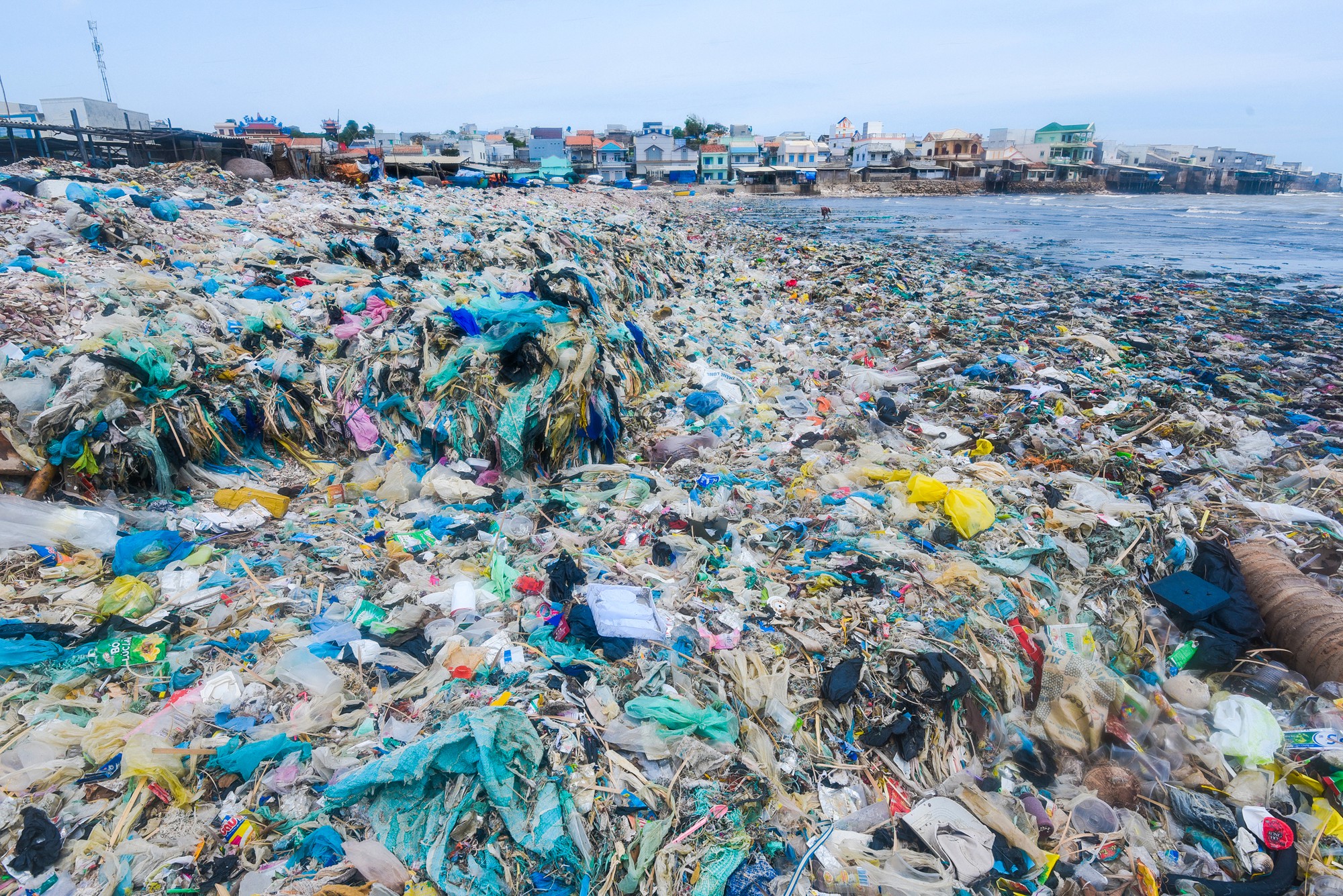 Những việc cần làm ngay nhằm giảm thiểu rác thải nhựa ở các vùng biển của Việt Nam (22/8/2019)