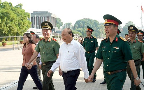 THỜI SỰ 12H TRƯA 14/8/2019: Thủ tướng Nguyễn Xuân Phúc làm việc với Ban quản lý Lăng Chủ tịch Hồ Chí Minh.