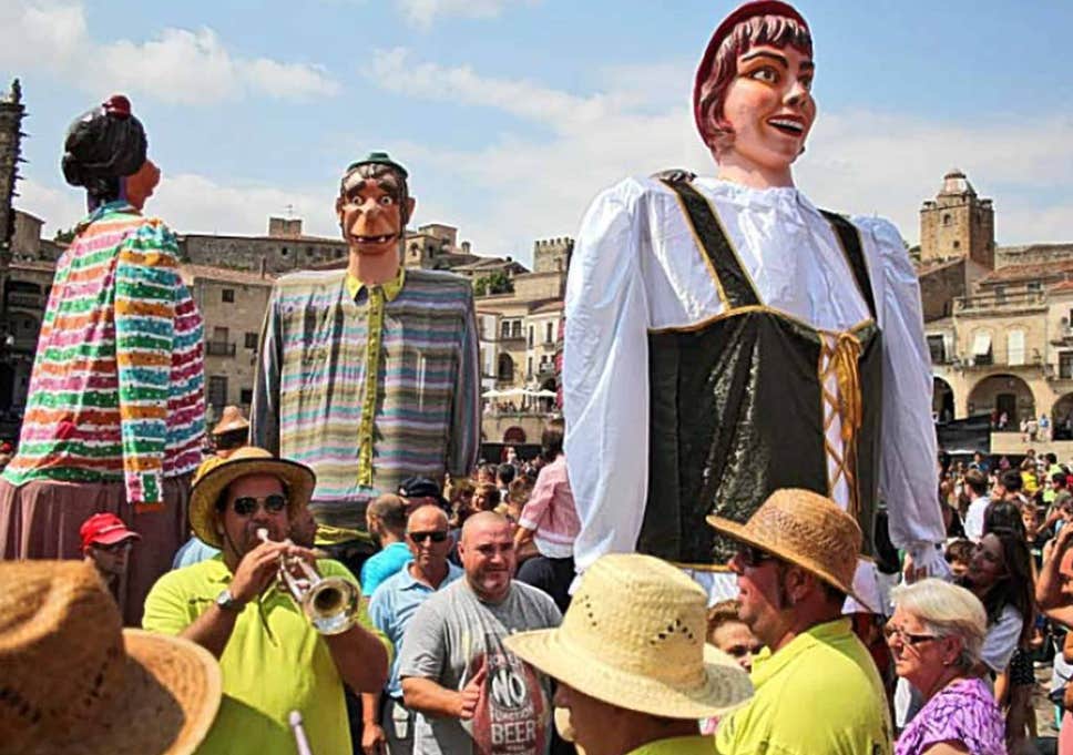 Những trải nghiệm thú vị về về văn hóa tại Lễ hội ở thị trấn nhỏ Las Nieves, Tây Ban Nha (15/9/2019)