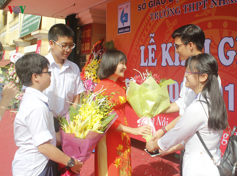 Hà Nội: Nhiều chương trình ý nghĩa cho học sinh đầu cấp làm quen trường mới (5/9/2019)