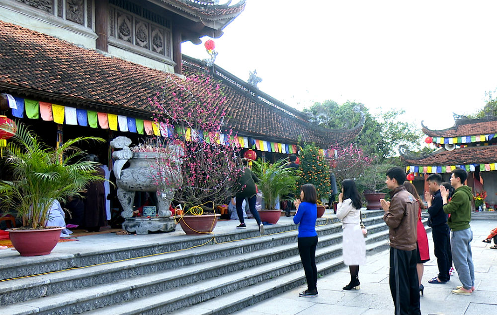 Đầu năm lễ chùa, trọng ở lòng thành (31/1/2020)