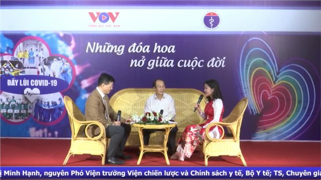 CHƯƠNG TRÌNH PHÁT THANH ĐẶC BIỆT “NHỮNG ĐÓA HOA NỞ GIỮA CUỘC ĐỜI”. Phần 1: 30 ngày “cân não” chống dịch (15/10/2020)