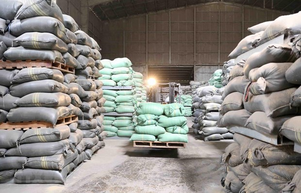 THỜI SỰ 21H30 ĐÊM 27/10/2020: Thủ tướng Chính phủ quyết định xuất cấp bổ sung không thu tiền 6.500 tấn gạo từ nguồn dự trữ quốc gia cho 5 tỉnh miền Trung.