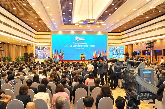 THỜI SỰ 18H CHIỀU 12/11/2020: Khai mạc Hội nghị Cấp cao ASEAN lần thứ 37 và các hội nghị cấp cao liên quan theo hình thức trực tuyến