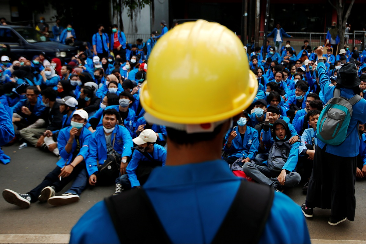 Tranh cãi Luật Tạo việc làm tại Indonesia: Nguyên nhân và giải pháp? (25/11/2020)
