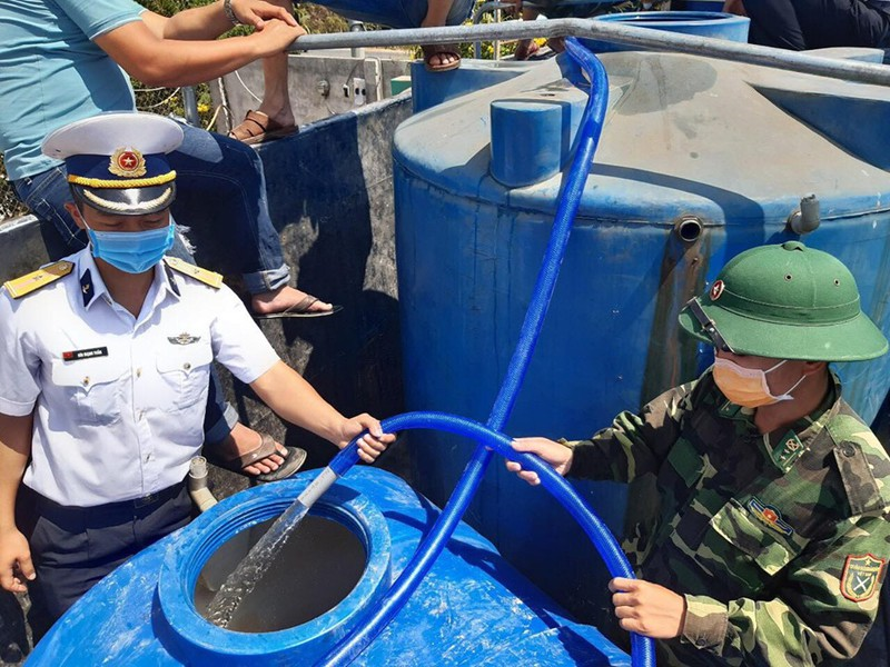 Tình quân - dân trong mùa hạn, xâm nhập mặn (29/3/2020)