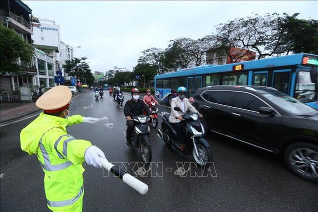 THỜI SỰ 6H SÁNG 24/4/2020: Thủ tướng ra Công điện về đảm bảo an toàn trật tự giao thông trong dịp nghỉ lễ 30/4, 1/5.