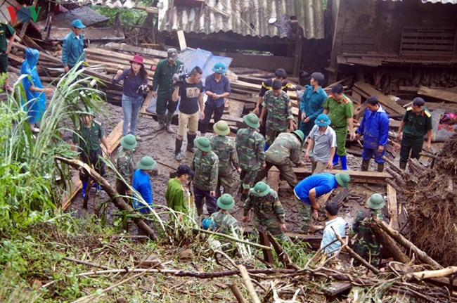 Mưa đá, gió lốc: Nỗ lực tìm kiếm nạn nhân mất tích ở Lai Châu (25/4/2020)