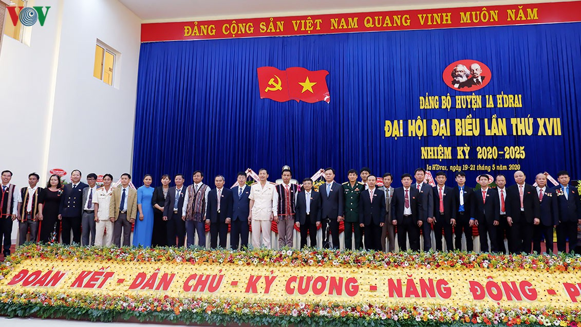 Kon Tum: Đại hội điểm Đảng bộ huyện Ia H’Drai thành công tốt đẹp (24/5/2020)