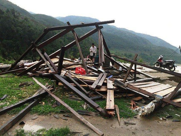 THỜI SỰ 21H30 ĐÊM 9/5/2020: Mưa lớn và dông lốc gây thiệt hại nặng tại nhiều tỉnh miền núi phía Bắc.