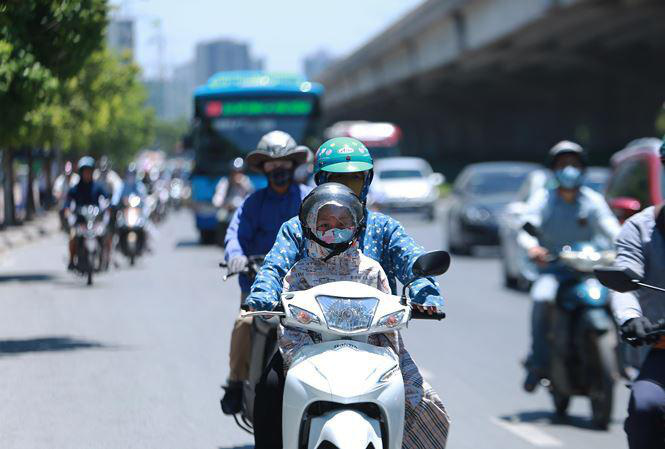 THỜI SỰ 21H30 ĐÊM 2/5/2020: Ngày mai nhiều khu vực trên cả nước bước vào đợt nắng nóng diện rộng.