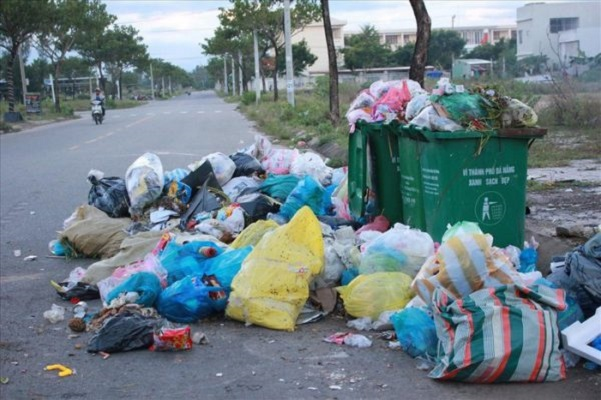 Thu phí rác thải theo khối lượng: Liệu có khả thi? (22/6/2020)