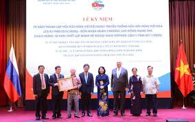 Hội Hữu nghị Việt – Nga nhận Huân chương Lao động hạng Nhì: thúc đẩy mối quan hệ truyền thống tốt đẹp giữa hai nước (29/6/2020)
