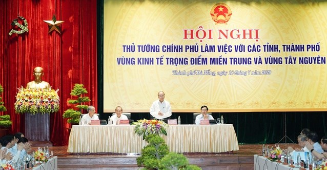 THỜI SỰ 18H CHIỀU 18/07/202: Thủ tướng Chính phủ Nguyễn Xuân Phúc làm việc với 12 tỉnh, thành phố Vùng kinh tế trọng điểm miền Trung và Tây Nguyên.