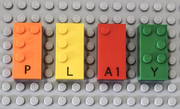 Hãng đồ chơi Lego ra mắt bộ xếp hình dành cho người khiếm thị (21/8/2020)