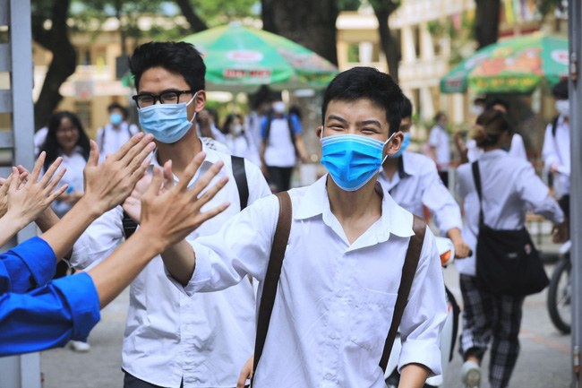 Hà Nội: Kết thúc ngày thi đầu tiên an toàn (9/8/2020)