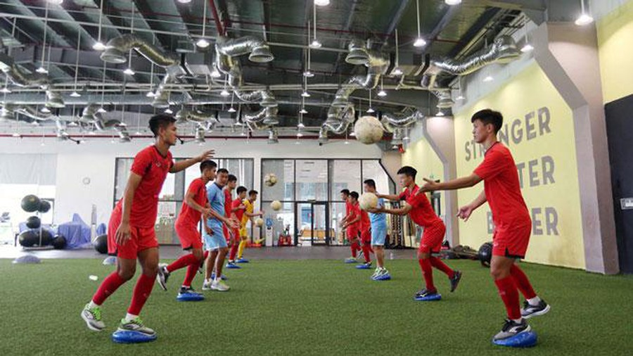 THỜI SỰ 21H30 ĐÊM 23/9/2020: Liên đoàn Bóng đá Việt Nam là thành viên chính thức của Chương trình phát triển bóng đá trẻ cấp cao Liên đoàn Bóng đá châu Á