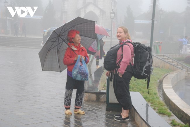 THỜI SỰ 6H 20/9/2020: Sapa (Lào Cai)- Nhiệt độ xuống 10 độ C đánh dấu một mùa Thu rét kỷ lục hơn 60 năm qua.