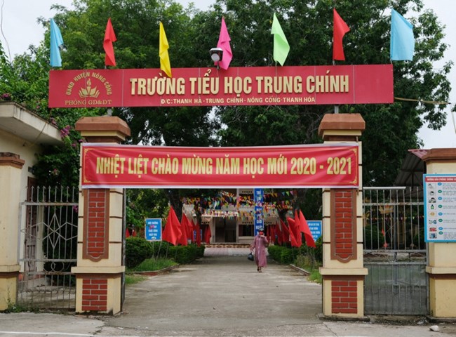 Thanh Hóa: Học sinh quay lại trường học sau 6 ngày phản đối sáp nhập (10/9/2020)