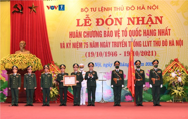 Kỷ niệm 75 năm ngày truyền thống Lực lượng vũ trang Thủ đô Hà Nội (16/10/2021)