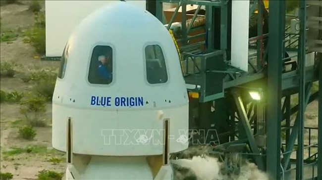 Blue Origin sẵn sàng trong chuyến bay đưa tài tử William Shatner lên không gian (13/10/2021)