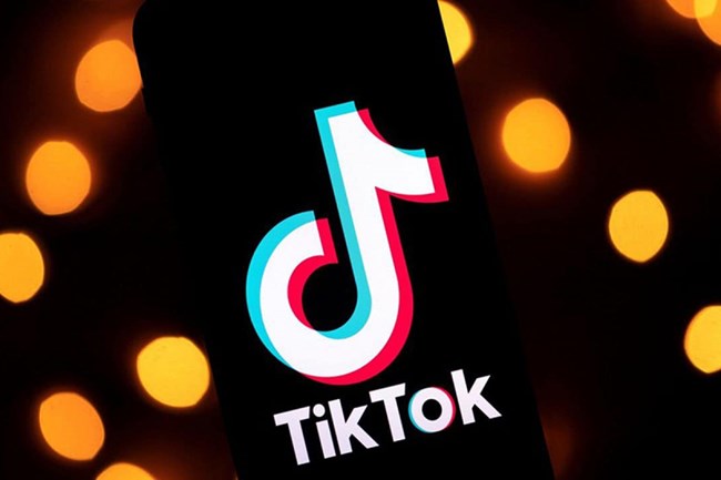 Gặp gỡ người thầy dùng tiktok truyền cảm hứng cho đồng nghiệp tại Mỹ (04/11/2021)