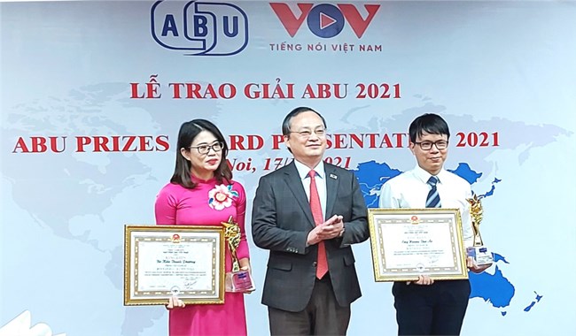 Lễ trao giải ABU 2021: Đài Tiếng nói Việt Nam lần đầu tiên được xướng tên ở hạng mục cao nhất (17/11/2021)