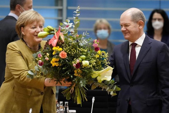 Nước Đức chuẩn bị có Thủ tướng mới 3 Thách thức chờ đợi nhà lãnh đạo mới của Đức (06/12/2021)