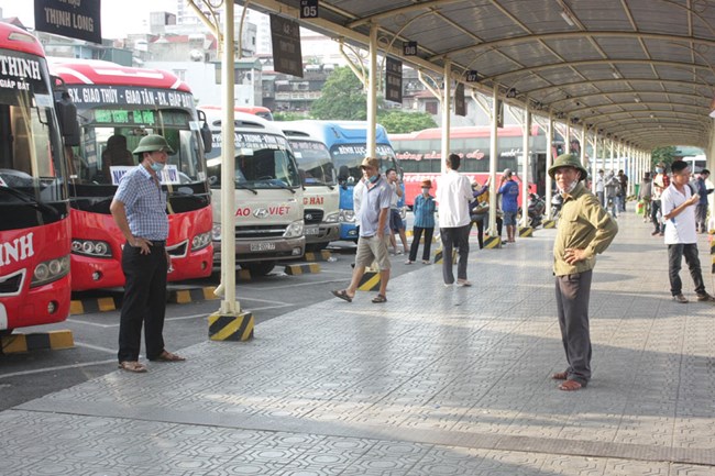 Hà Nội: Các bến xe vắng lặng ngày cuối năm (10/02/2021)