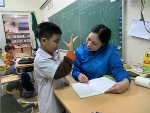 Lớp học không tiếng nói của cô giáo Vũ Thị Hiền (15/3/2021)