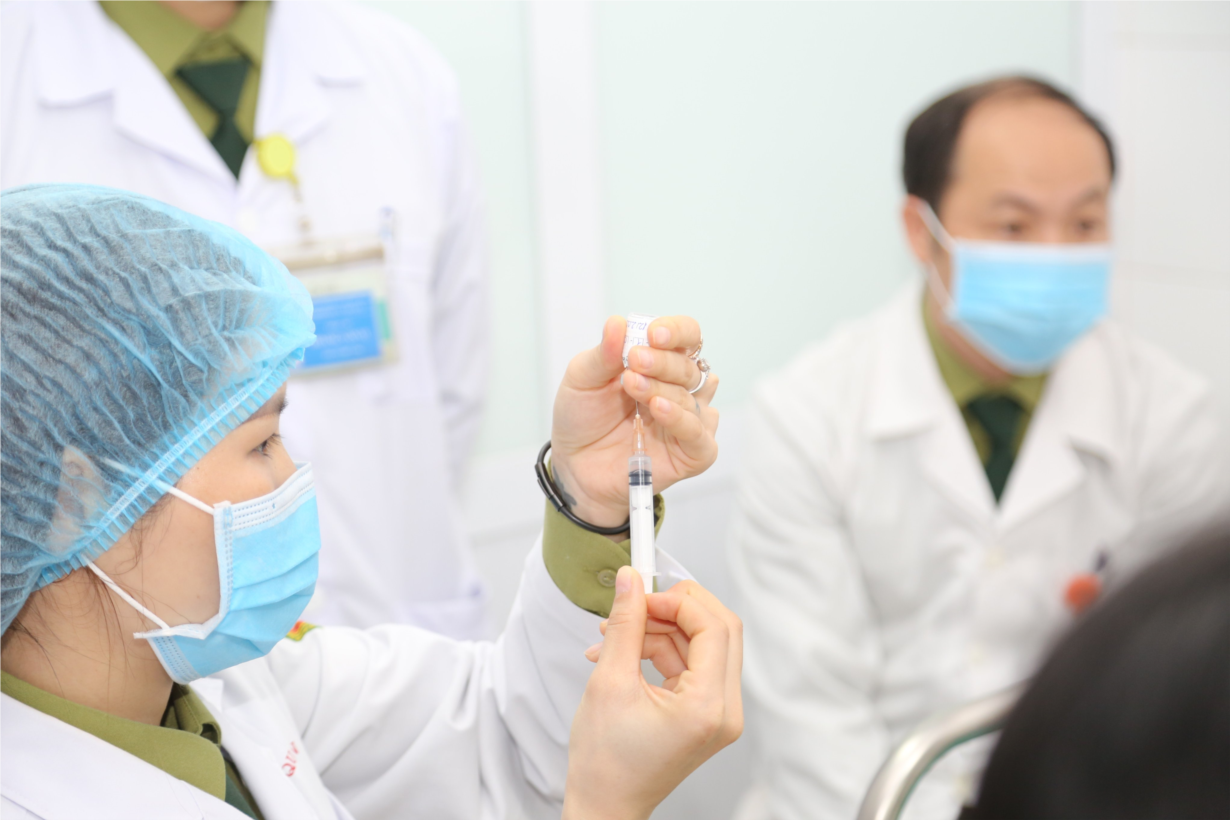 Bộ trưởng Bộ y tế yêu cầu các địa phương hoàn thành tiêm chủng Vaccine Covid-19 trước ngày 5/5 (16/04/2021)