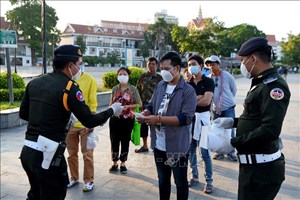 THỜI SỰ 21H30 ĐÊM 13/04/2021: Bộ Y tế cảnh báo nguy cơ lây truyền dịch COVID 19 từ Campuchia 