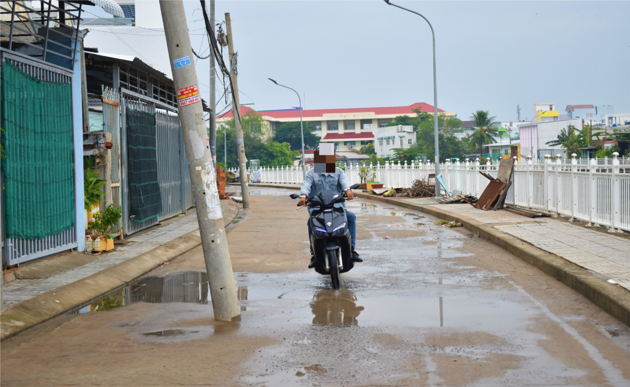 THỜI SỰ 21H30 ĐÊM 3/5/2021: Trụ điện “đứng” giữa đường – “cái bẫy” gây tai nạn giao thông tại TP Cần Thơ