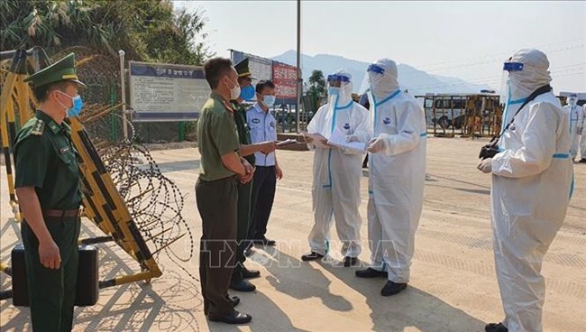 THỜI SỰ 6H SÁNG 15/5/2021: Trục xuất ngay lao động nước ngoài làm việc không có giấy phép tại Việt Nam.