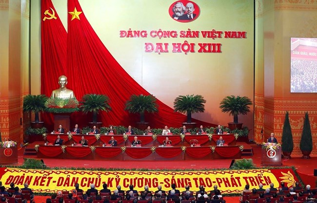 THỜI SỰ 6H SÁNG 16/06/2021: Hội thảo KH cấp Quốc gia với chủ đề “Đưa Nghị quyết ĐH XIII của Đảng vào cuộc sống: Những vấn đề lý luận và thực tiễn mới” diễn ra tại Hà Nội