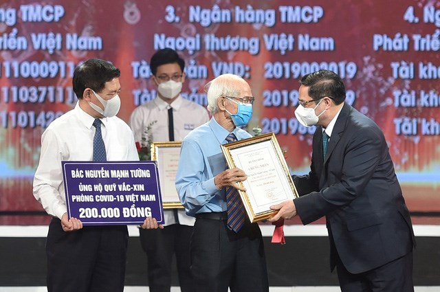 THỜI SỰ 12H TRƯA 08/06/2021: Quỹ Vaccine phòng chống COVID-19 đã có gần 6.000 tỷ đồng tiền ủng hộ.