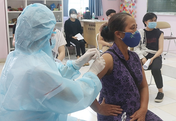 THỜI SỰ 6H SÁNG 20/09/2021: Hà Nội phấn đấu hoàn thành tiêm mũi 2 vaccine Covid-19 trong tháng 11 năm nay.