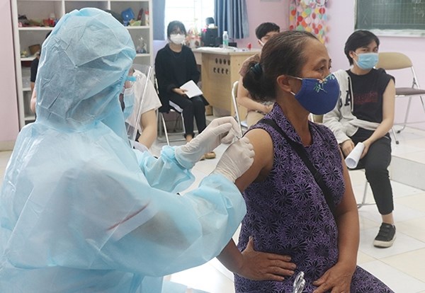 THỜI SỰ 6H SÁNG 20/09/2021: Hà Nội phấn đấu hoàn thành tiêm mũi 2 vaccine Covid-19 trong tháng 11 năm nay.