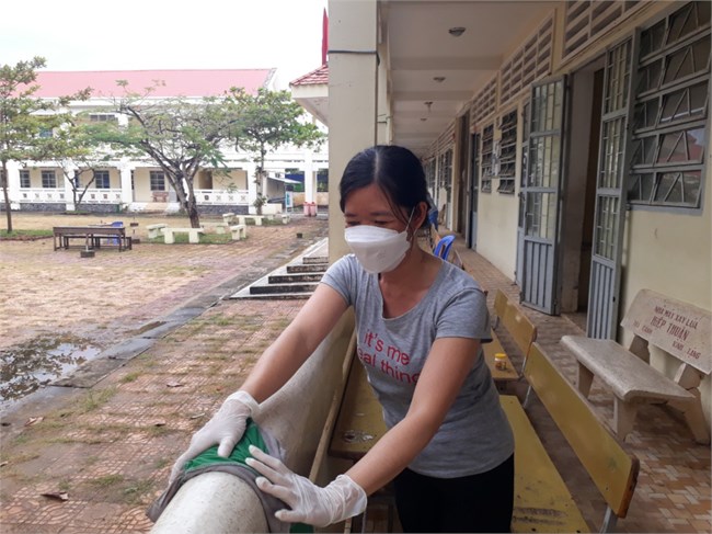 Sóc Trăng: Đảm bảo an toàn học sinh trở lại trường học trực tiếp (03/1/2022)