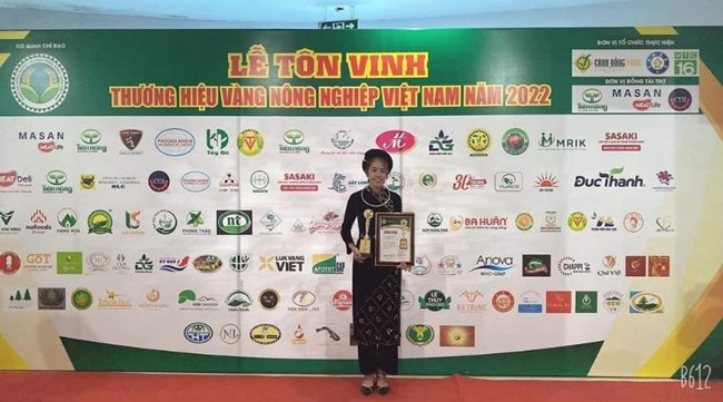 Người phụ nữ Tày làm kinh tế giỏi, giúp nhiều hộ nghèo cải thiện cuộc sống (16/10/2022)