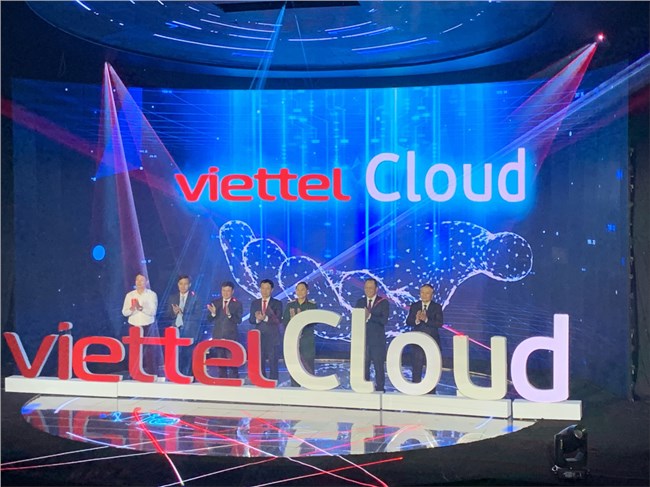 Ra mắt Viettel Cloud – Hệ sinh thái Điện toán đám mây lớn nhất do người Việt làm chủ (14/10/2022)
